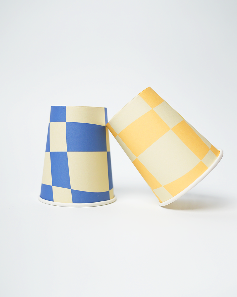 Vasos de Fiesta de Papel a Cuadros (x12) - Colección Pequeño Chef