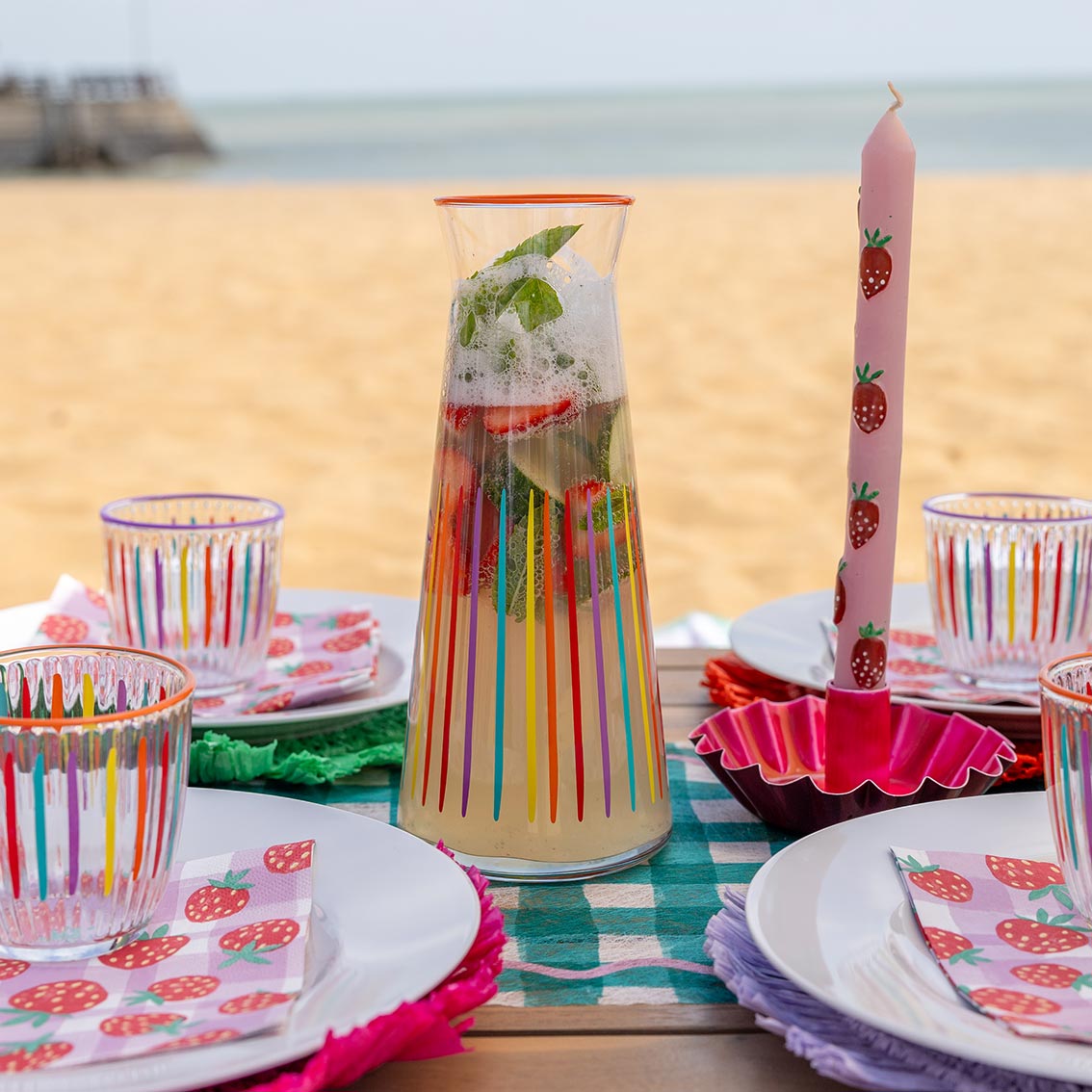 Velas para cena de color lila y fresa Statement, paquete de 2