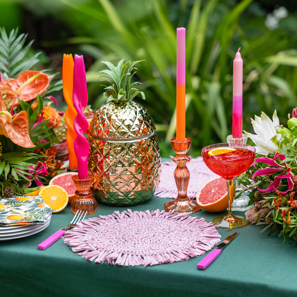 Cubitera de piña dorada con tapa