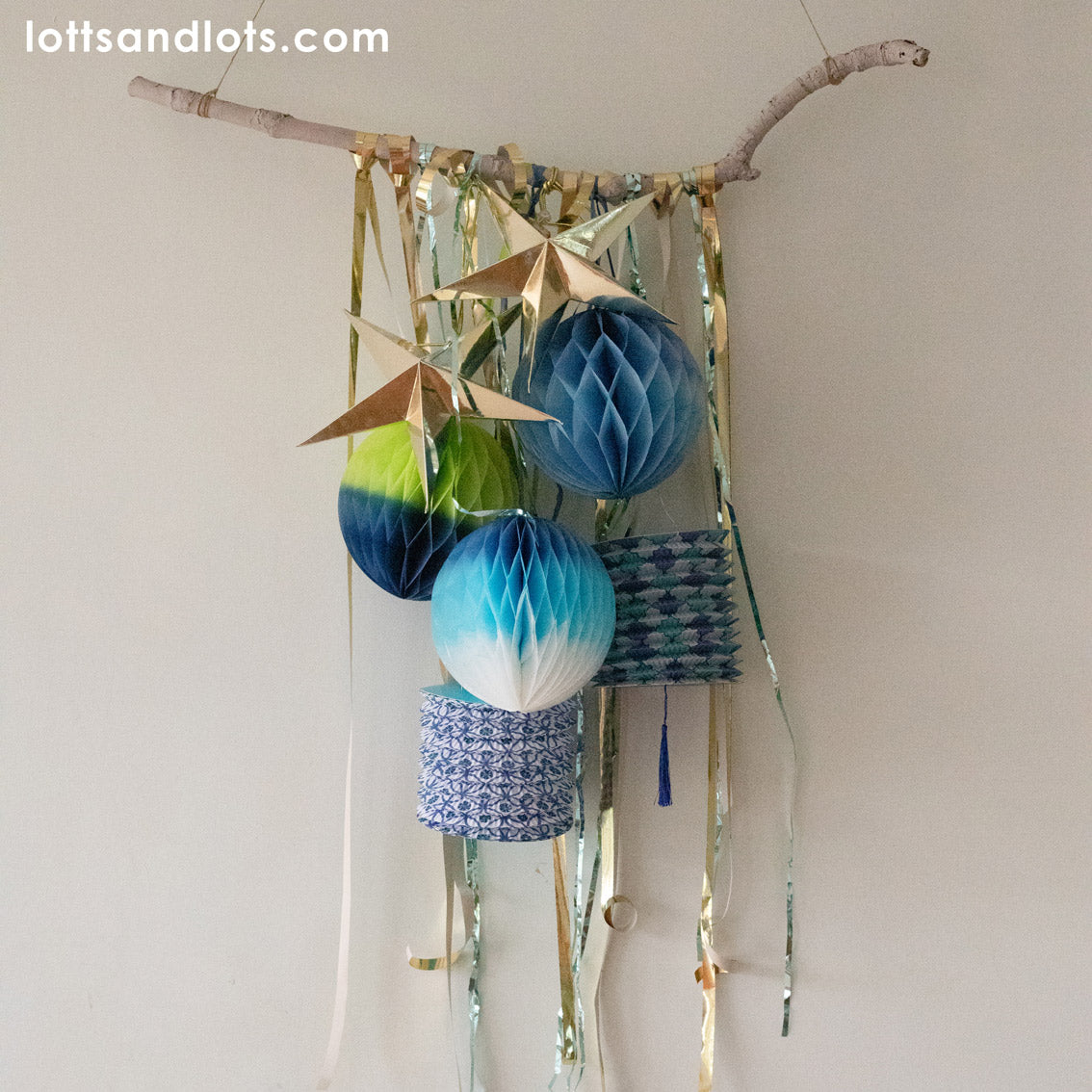 Farollillos azules Souk Summer Paper Lanterns Decoraciones - Paquete de 3