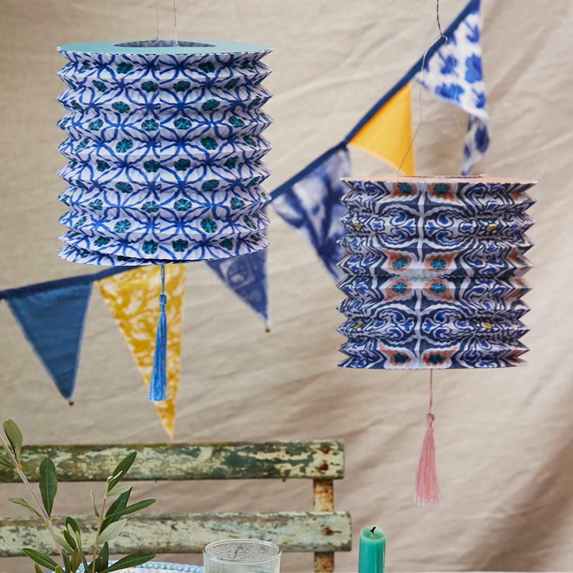 Farollillos azules Souk Summer Paper Lanterns Decoraciones - Paquete de 3