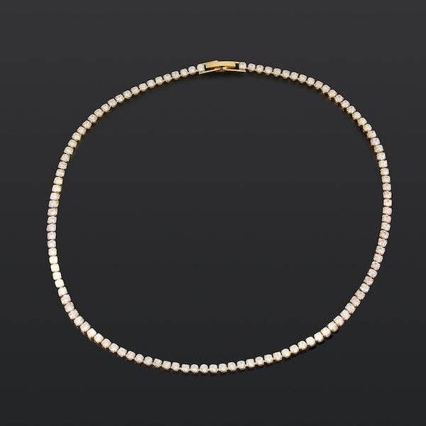Choker brillante con apariencia de diamantes atemporales chapado en oro con circonitas de calidad AAAA