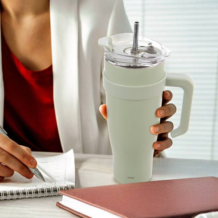 Termo de acero color verde menta con asa TERMO 1,2 l 112282
