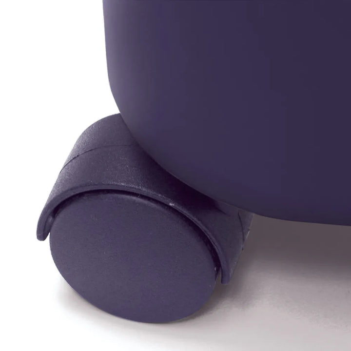 Cubo con ruedas y escurridor 14 litros color lila