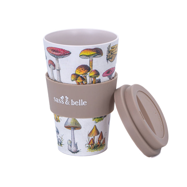 Taza de viaje vintage con diseño de hongos