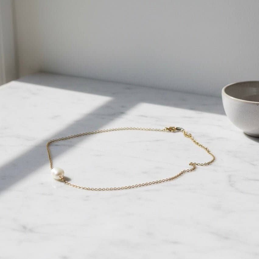 Collar Perla Solitaria con perla de río en oro 18k