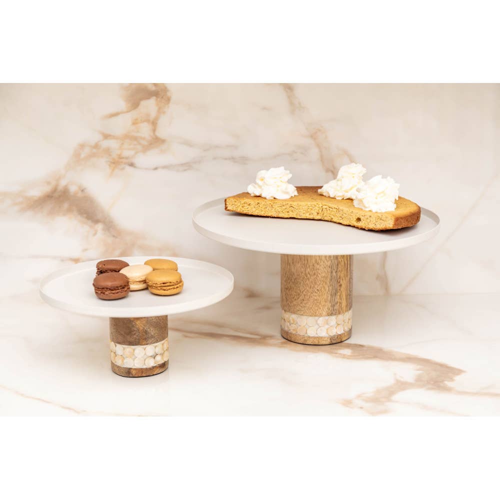 Fuente blanca para pastel con base de madera, modelo grande 30x30x15 cm