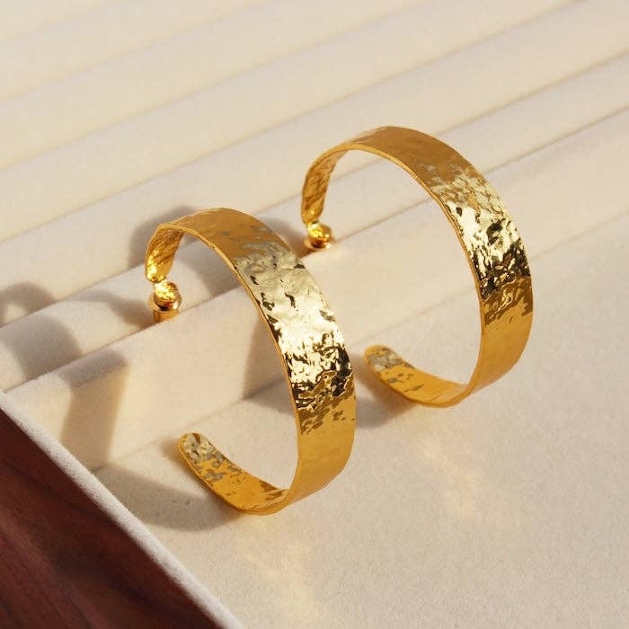 Pendientes de aro texturizado vintage chic