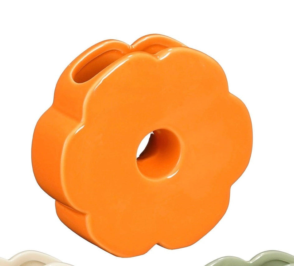 Decoración jarrón de flores pequeño color naranja