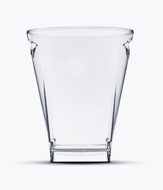 Cubitera para hielo y botellas