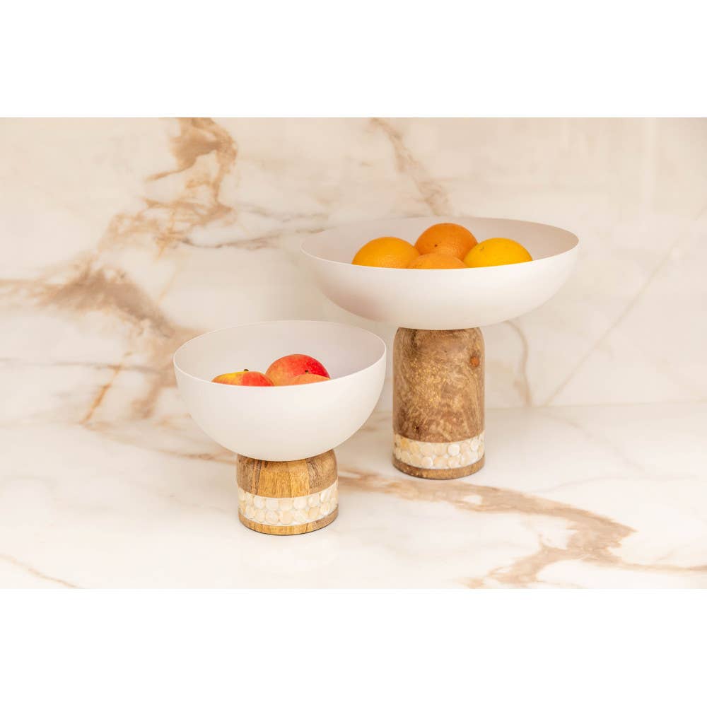 Frutero blanco sobre pie de madera modelo grande