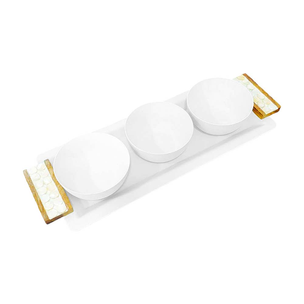 Set de aperitivos con 3 cuencos en bandeja blanca y de madera 33x14 cm