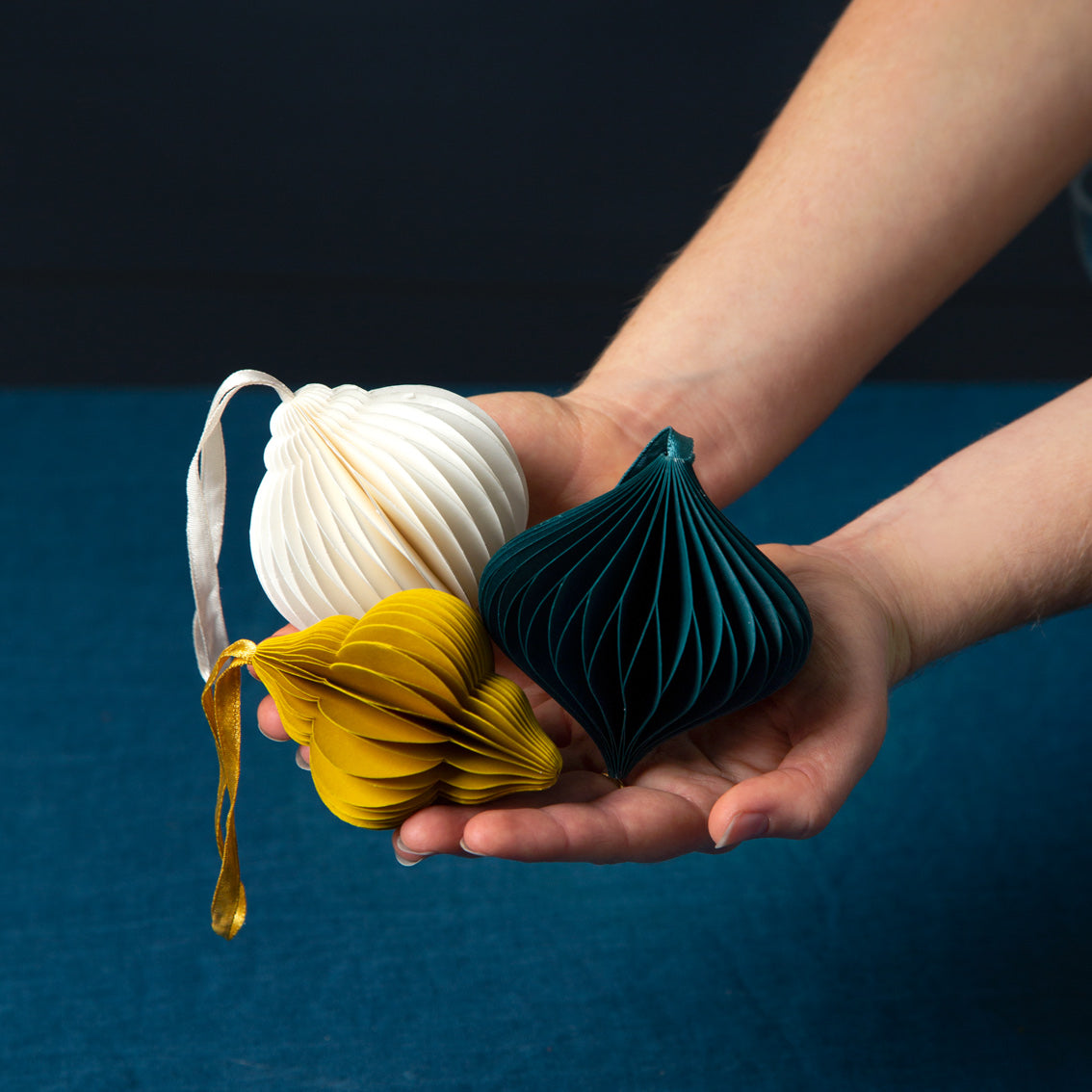 Adornos de nido de abeja - Paquete de 3