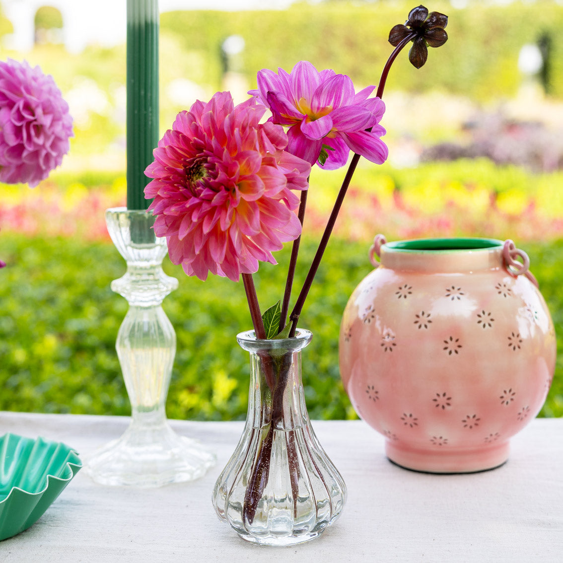 Farol de metal con flores geométricas en rosa y verde - Pequeño